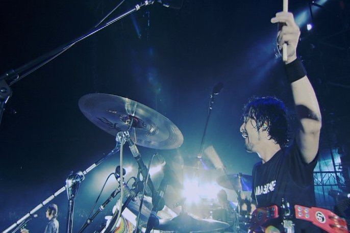 taka_mr_chil's tweet image. おはようございます☀

今朝も
まだやりかけの未来があるから
筋トレ😊

”そう何度でも　何度でも
僕は生まれ変わって行ける
そしていつか捨ててきた夢の続きを
暗闇から僕を呼ぶ
明日の声に耳を澄ませる
今も心に虹があるんだ”

#overture
#蘇生

何度でも～
何度でも～

生まれ変わってゆける😌