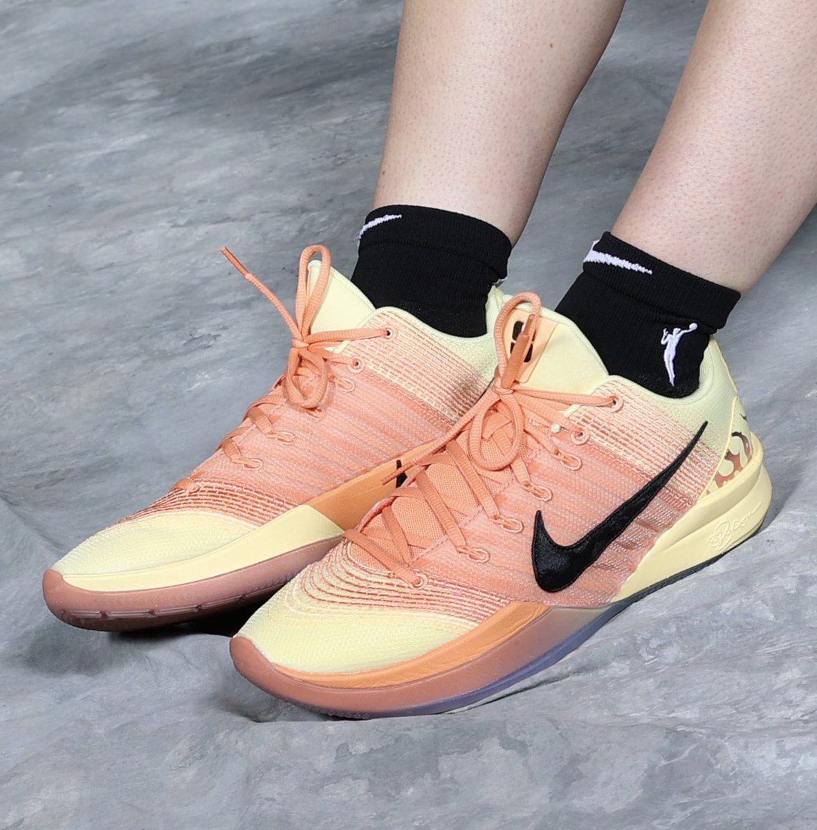 NickDePaula's tweet image. Sabrina Ionescu wins the WNBA 3-Point Contest in the “Bring The Heat” Sabrina 3s 🔥🔥