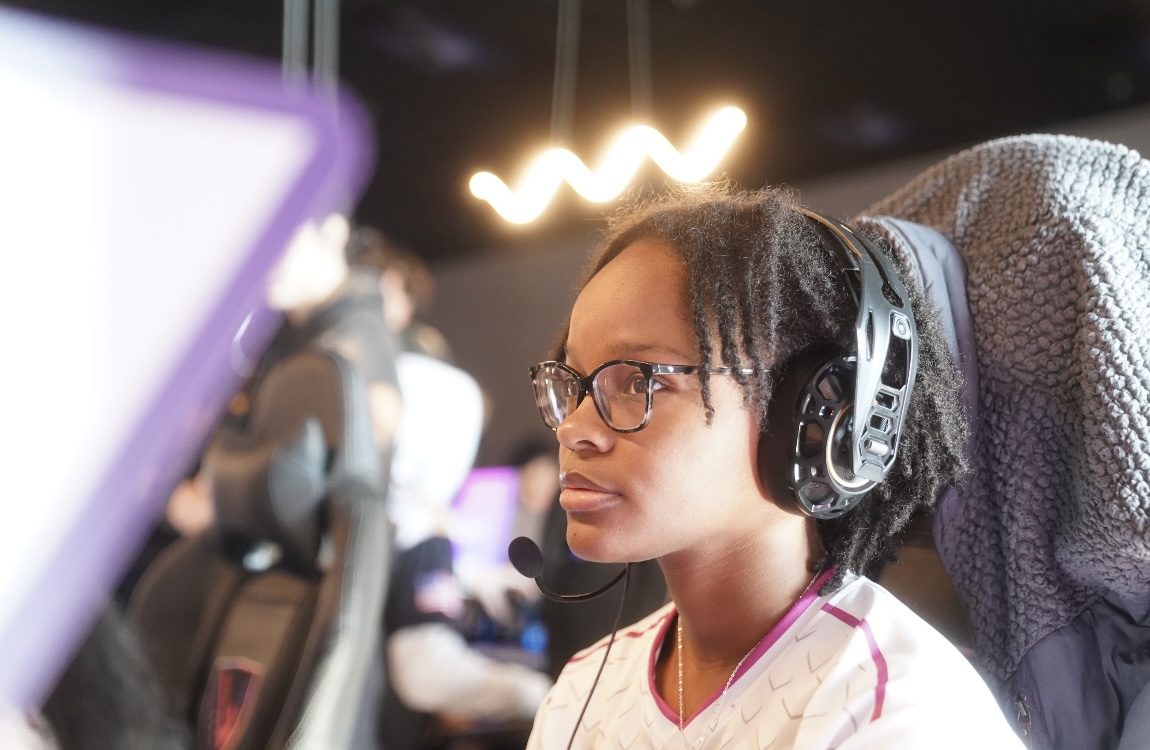SinGamingUS's tweet image. GGs to team ShenaNigans as we take the series 3-0 in the @TPCWomens! 2-0 on the Qualifier 🔥
Map 1: 250-70 Something
Map 2: 6-0
Map 3: 3-0
OKZ Sinatix
@oKzEsports x @Statix_esports
👑 @XoMilks1
👑 @AngelinaCODs
👑 @_joybearr_
👑 @NotDiosa