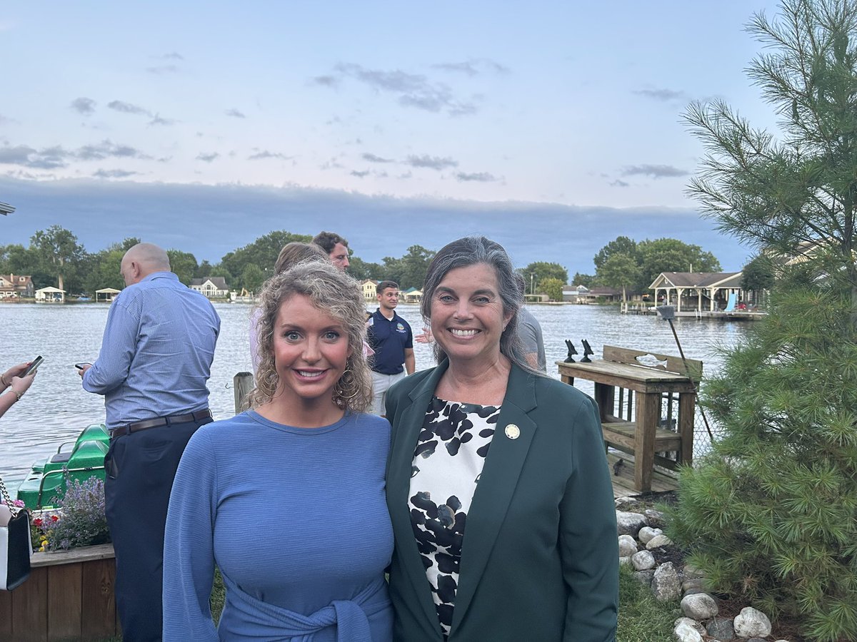Lear4Liberty's tweet image. Ohio’s grassroots MAHA caucus and Turning Point hosted the Ohio House of Representatives MAHA Caucus tonight! Great speakers, wonderful guests, beautiful location hosted by Eddie and Wezlynn Davis at Indian Lake. Reps Barhorst, Click, Lear and Matthews attended with @JoshuaLisec…