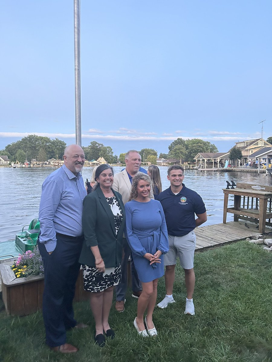 Lear4Liberty's tweet image. Ohio’s grassroots MAHA caucus and Turning Point hosted the Ohio House of Representatives MAHA Caucus tonight! Great speakers, wonderful guests, beautiful location hosted by Eddie and Wezlynn Davis at Indian Lake. Reps Barhorst, Click, Lear and Matthews attended with @JoshuaLisec…
