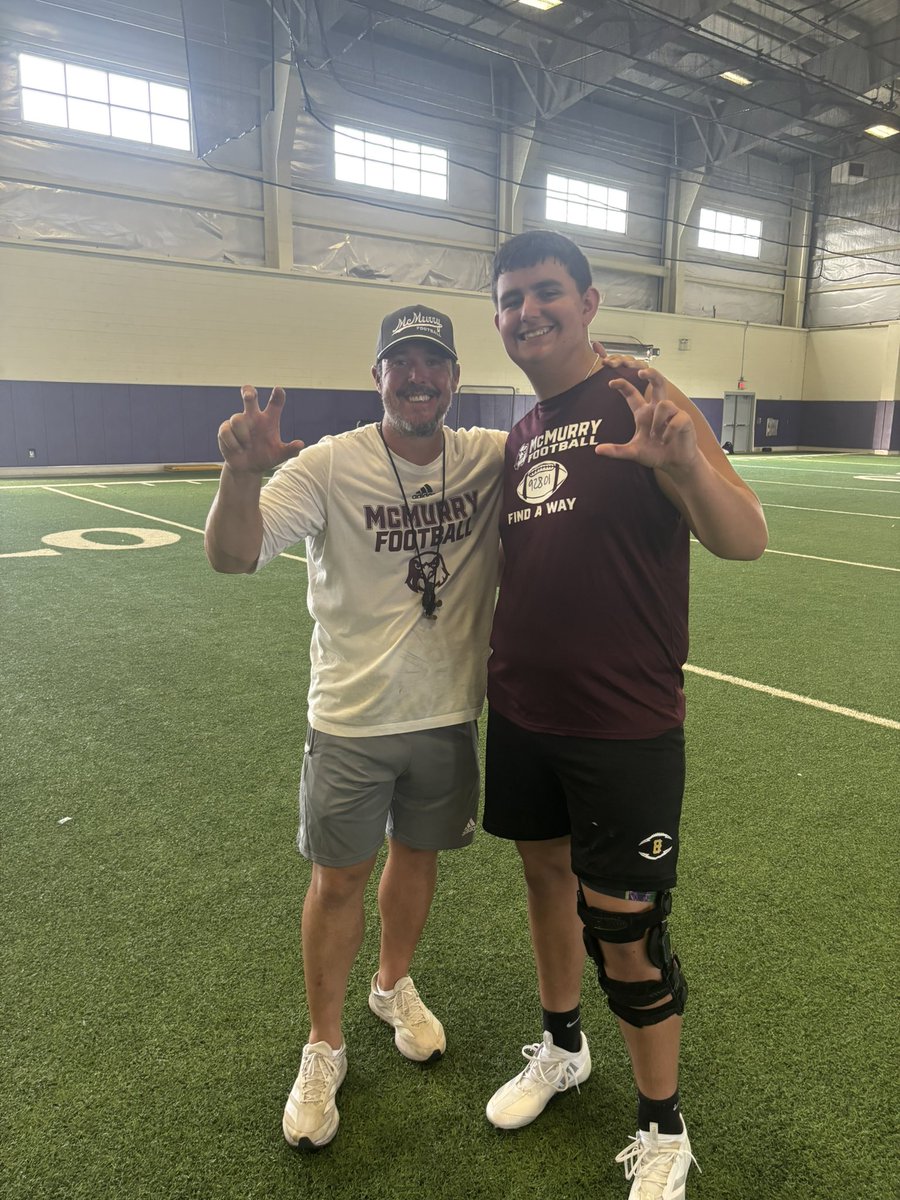 EvanKompara's tweet image. I’d like to thank the McMurry coaches and staff for helping me learn some new techniques and pushing me past my limits at this camp @BasoreCoach @McMURRYFOOTBALL @CoachMNewby @CoachNealMcM @CoachRitcheyFB @BFNDFball #BFND