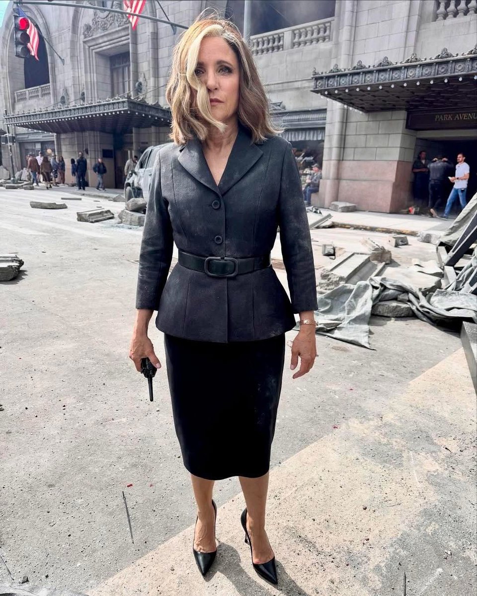 dontcallmevaI's tweet image. Ugh, she’s been busy. You can stop whining now. The bitch is back.