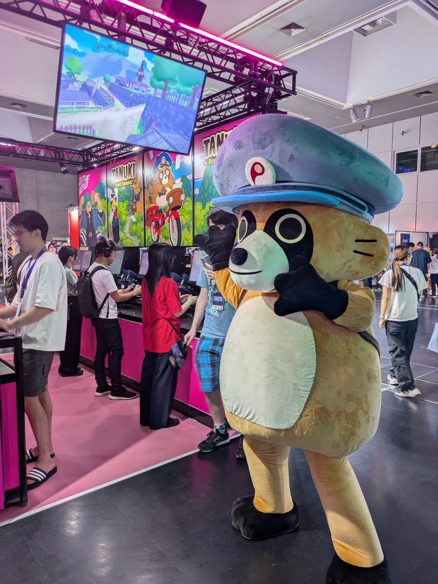 denkiworks's tweet image. Day #2 @BitSummit start! 👋
Come play TANUKI: Pon's Summer on 3F