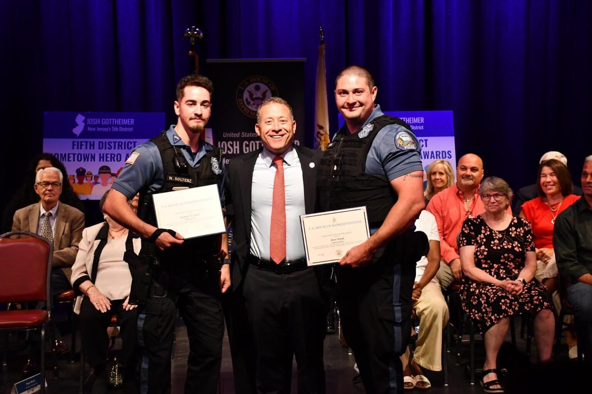 RepJoshG's tweet image. Yesterday, I honored more than 20 residents as Fifth District Hometown Heroes!
All of these Hometown Heroes have bravely stepped up to better their communities and support our neighbors in North Jersey. For that, I will always be grateful.