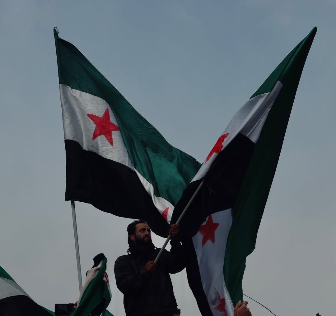 syria_pinterest's tweet image. انتصرنا وارتفعت الراية فوق رأس كل درزي
وخائن للوطن
