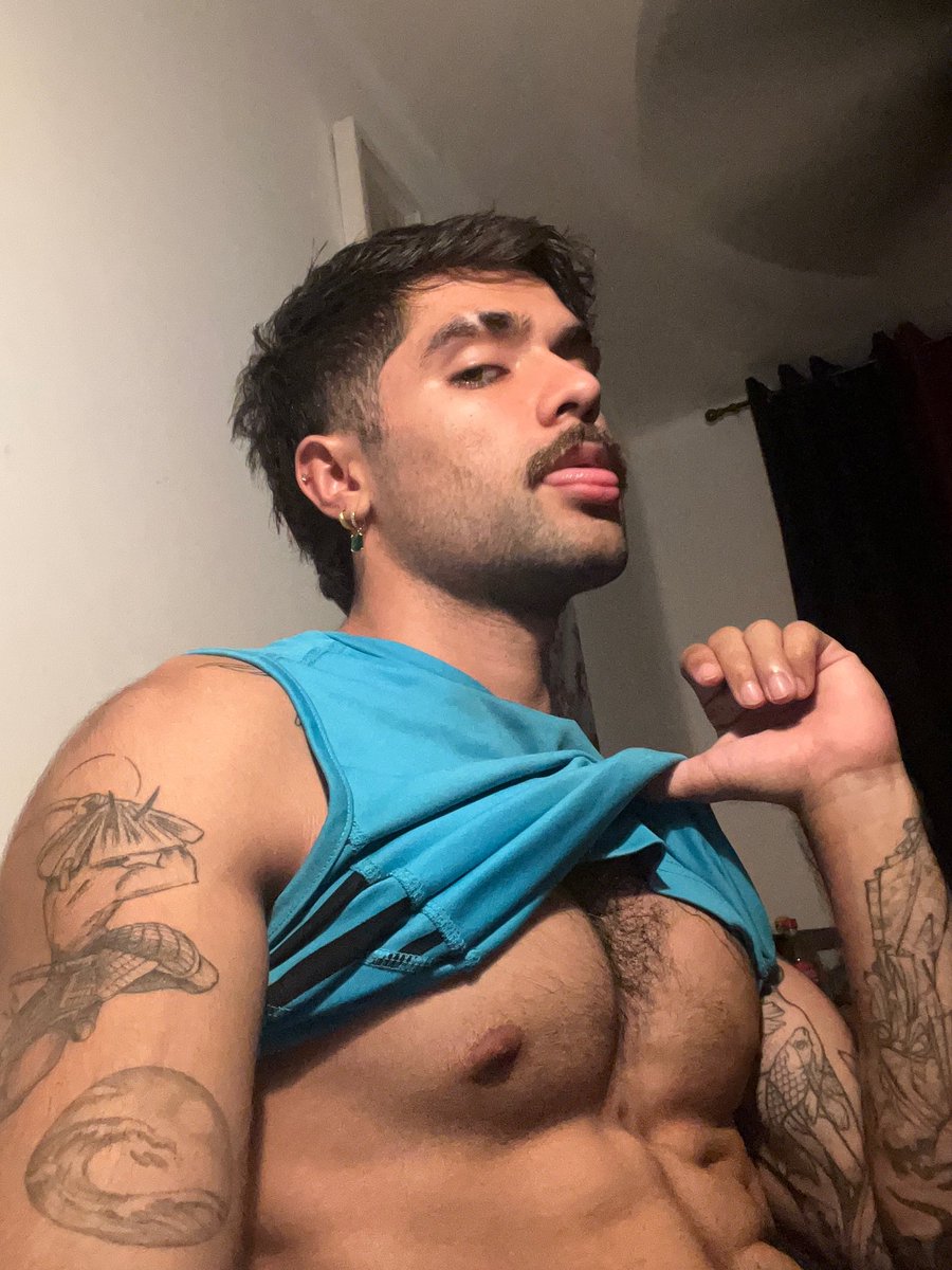 tarzan (@roupst_) on Twitter photo 