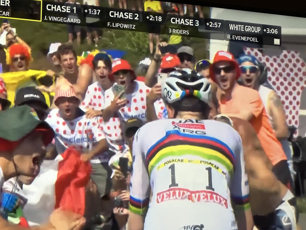 AustinRuse's tweet image. The absolute madness of mountain stages in the Tour de France.