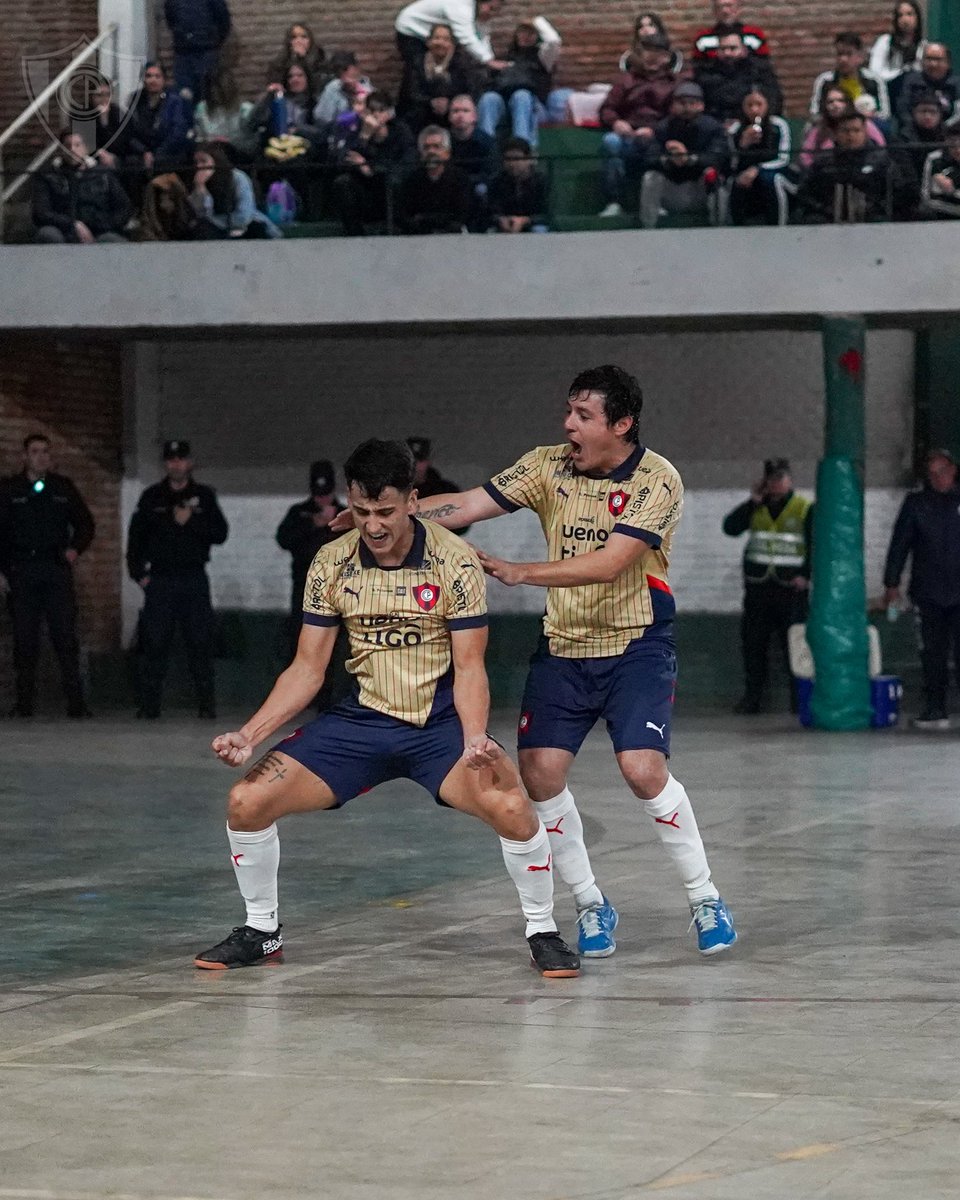 CerroFutsalFIFA's tweet image. 🌪️ ¡𝑮𝒂𝒏𝐨́ 𝒆𝒍 𝑪𝒊𝒄𝒍𝐨́𝒏! 💙❤️