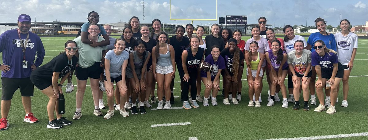 Proud of this group for coming to SAC through the very last day! I’m so excited to watch our lady Chargers compete this year…
#AllSportsMatter 
#NOPE 
#TheChargerWay