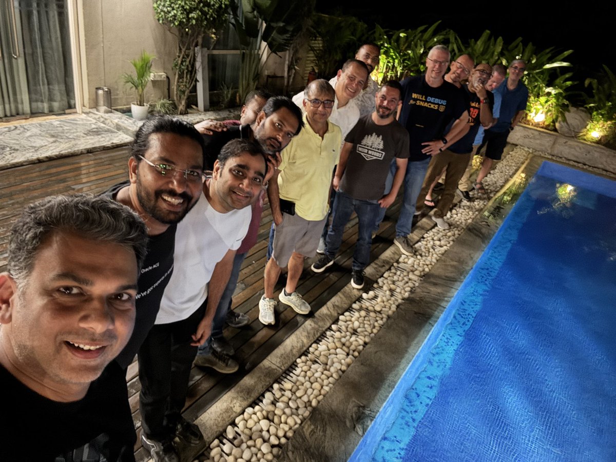 sandeshr's tweet image. And the Yatra folks assemble
@sai_penumuru @ncalerouy @connor_mc_d @JulianFreyCH @neilsellers @bkhan @MikeDietrichDE @NewtGlobal @alexnuijten @patch72 @GavinSoorma @vijaysiva79
#OCYatra2025 #Oracle #Database #OracleCloud #AI #AIAgents
@oracleugs @oracleace @OracleDevs