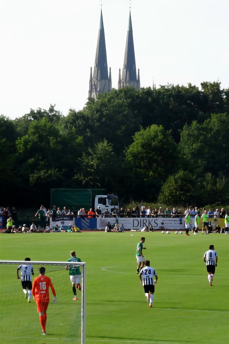 mfw1970's tweet photo. SC Preussen Münster  - Heracles Almelo 1:4
18.7.2025, Friendly 
Sportzentrum Helker Berg
Billerbeck  ( Ger. )

#HeraclesAlmelo #SCPHER #preussenmünster https://t.co/w0qgHaTgTo