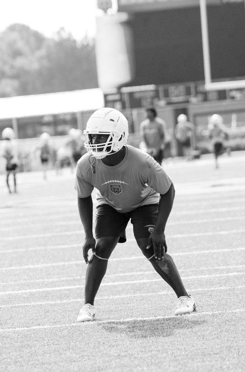 Last Ride Year #4… <a href="/SFBruinFootball/">South Florence Football</a> Let’s go get another one !