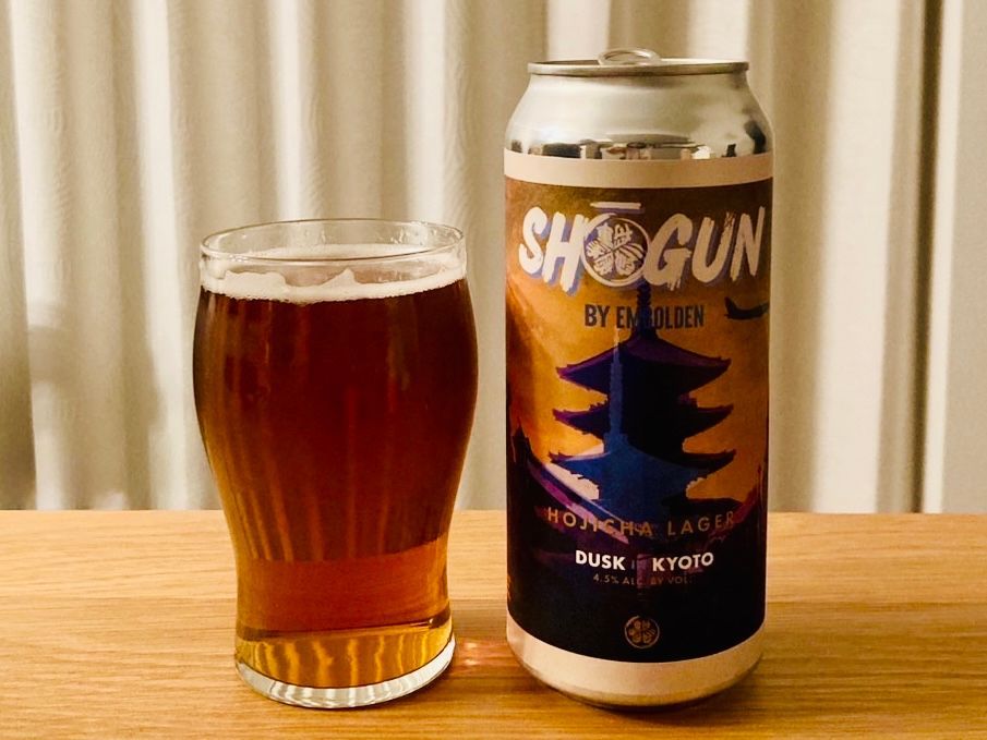 HiyaKuma0617's tweet image. #Embolden / Shogun Dusk in Kyoto
麦茶、オレンジジュース、ほんのりベッコウ飴の甘い香り
ほうじ茶の香ばしさとさっぱりとした飲み口
後味はスッキリしており食中酒にピッタリなほうじ茶ラガー🐱
#ビール　#クラフトビール