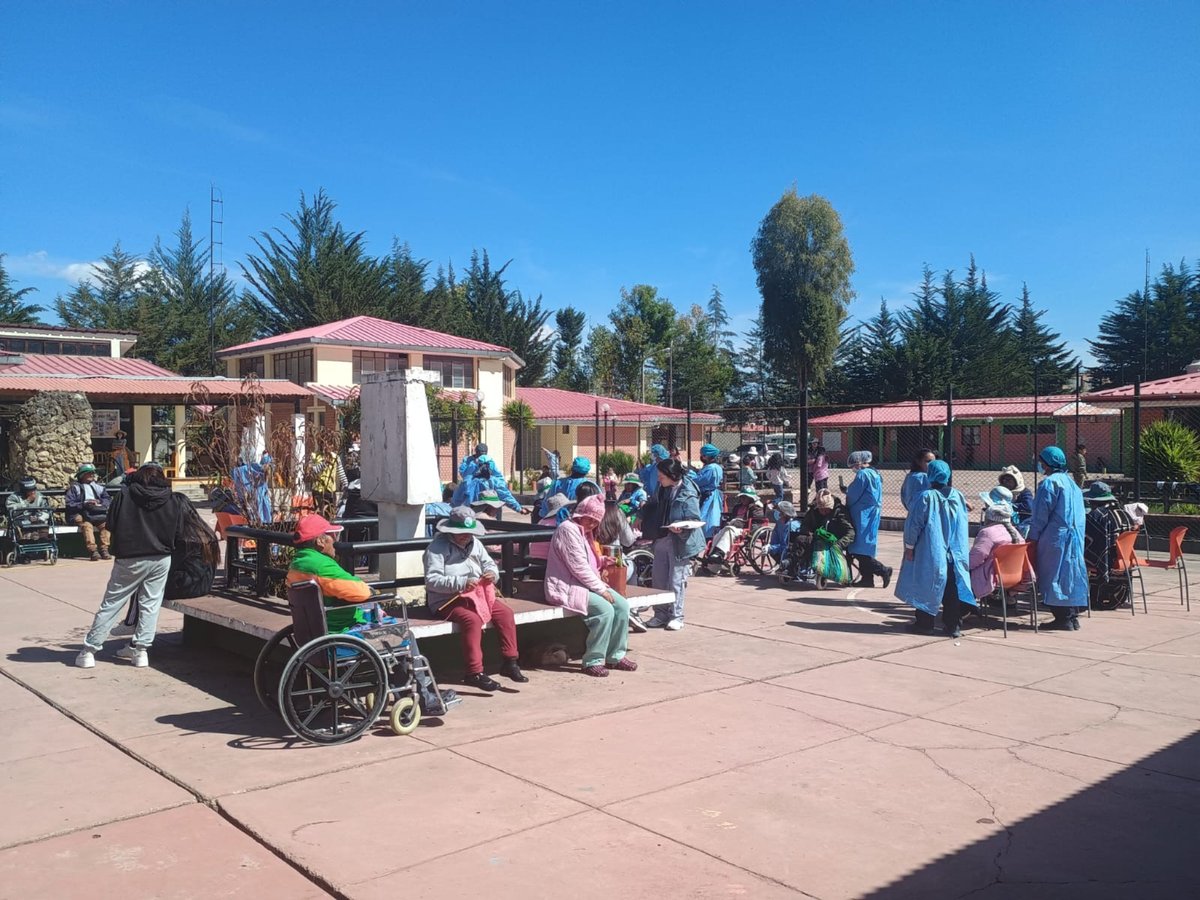 Ch_JesusChrist's tweet image. In service to their community, Primary children cleaned a shelter in Peru, The Church of Jesus Christ of Latter-day Saints helped residents of the Marshall Islands improve safety and sustainability, and a hospital in Togo received new dental and medical equipment.
“The Lord…