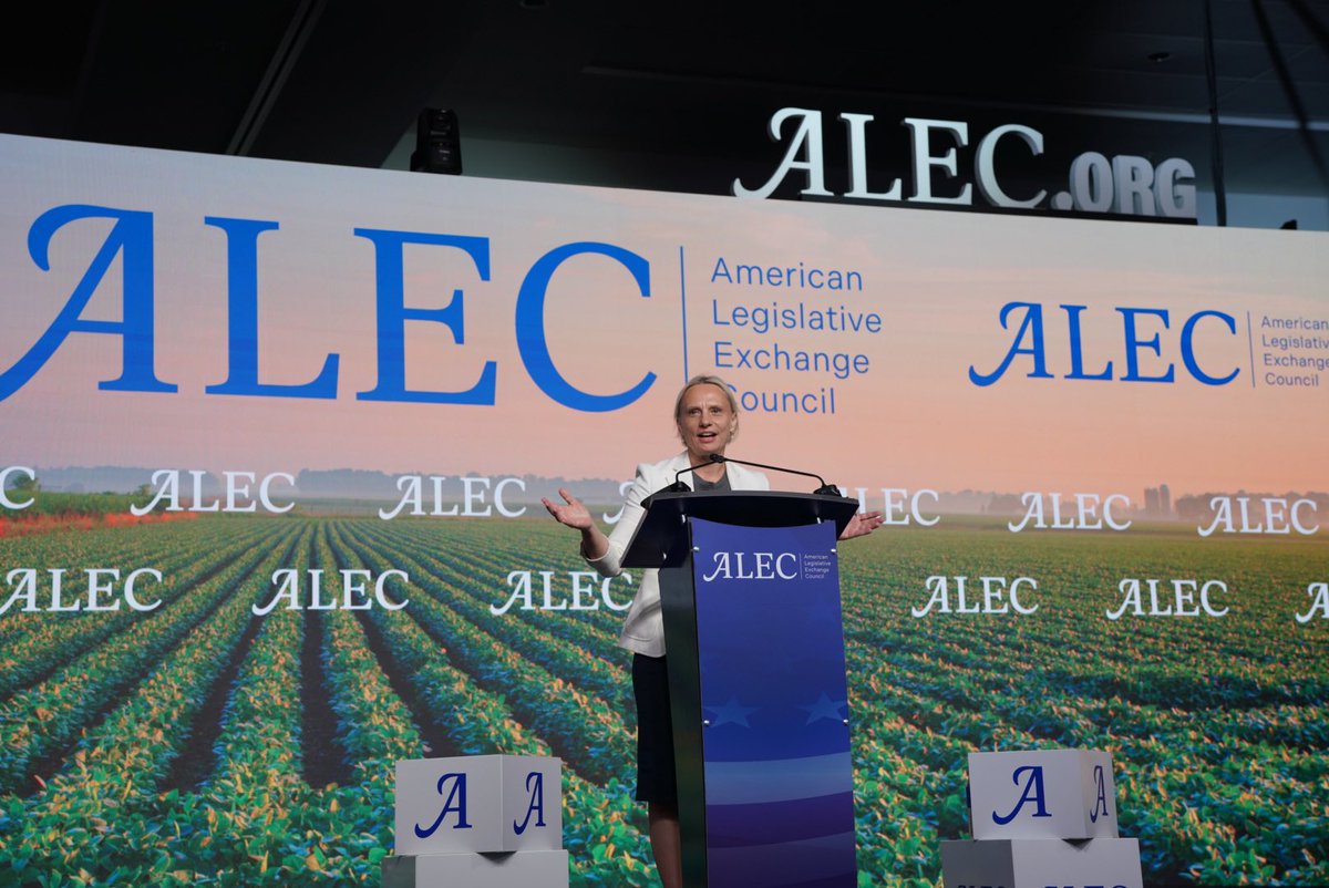 RepSpartz's tweet image. Great speaking at the @ALEC_States Annual Meeting in Indy about the importance of fixing healthcare at the national level, partnering with the states, and the need for states to address three state-specific issues:
•Election integrity
•Criminal justice
•K–12 education.