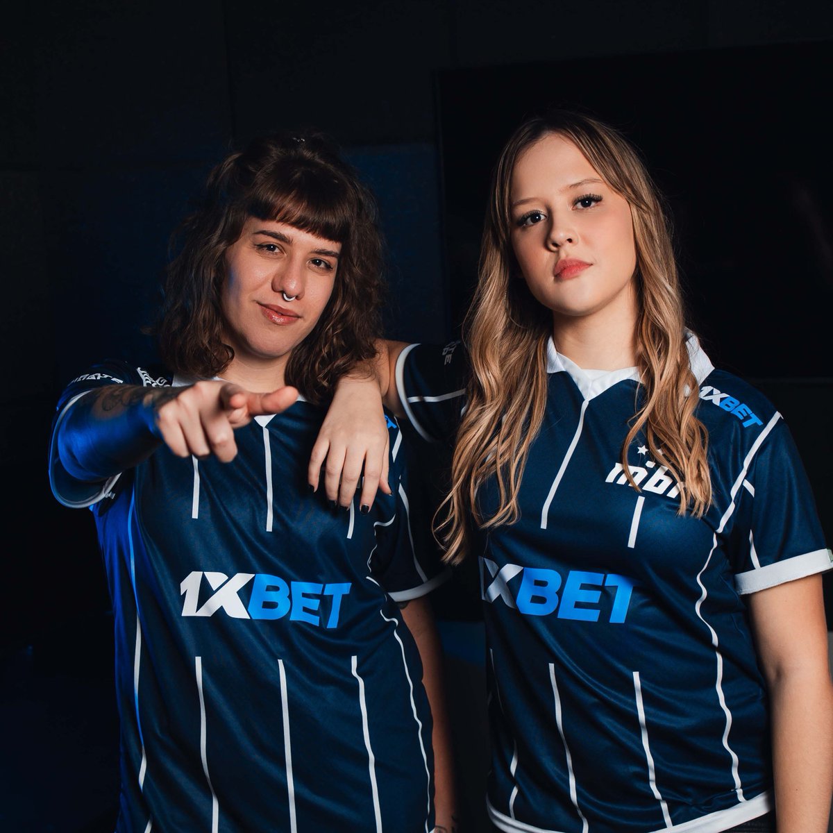 NOSSA ESTREIA!

🆚 Orangotangas
🏆 LÓTUS CHALLENGE BY KABUM!
⏰ AGORA
📺twitch.tv/fpsdinha
📺twitch.tv/tris_mara