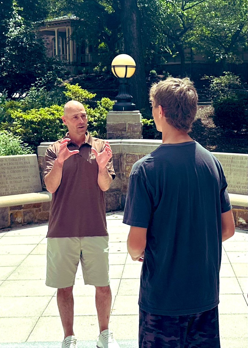 BWFalconKicker's tweet image. Thank you @Coach_MikeKash for an amazing tour and camp at #TheNest
Iron sharpens Iron
@TNoe8 @HKA_Tanalski @shanee_mc
