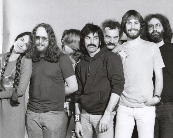 GratefulDead's tweet image. Remembering Keith Godchaux on his birthday today🌹
Photos by Jon Conroy, Mary Ann Mayer, Ed Perlstein, and Snooky Flowers