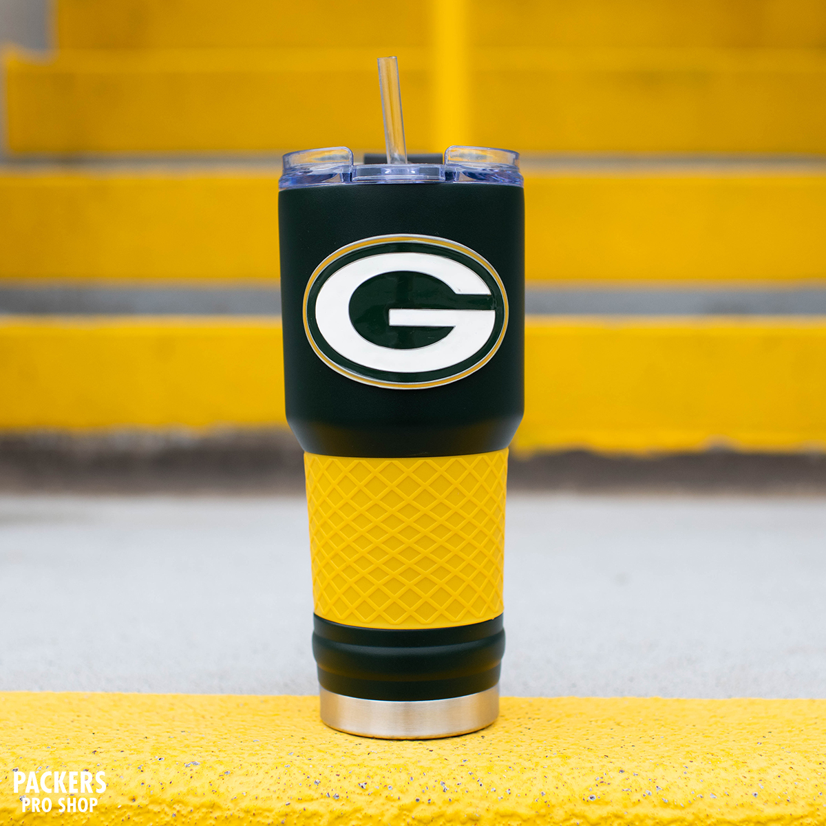 packersproshop's tweet image. Head back to school in green and gold 💚💛 Get your gear now: bit.ly/46ck2Ad