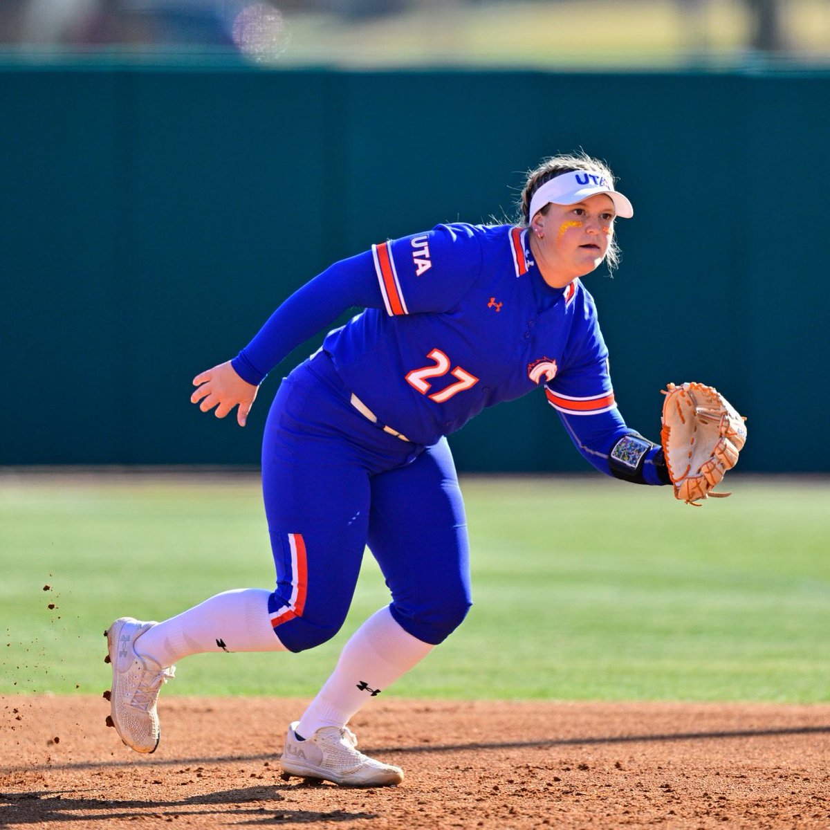 UTAMavsSB's tweet image. Happiest of birthdays to @madimcdonnell π§π
#BuckEmπ