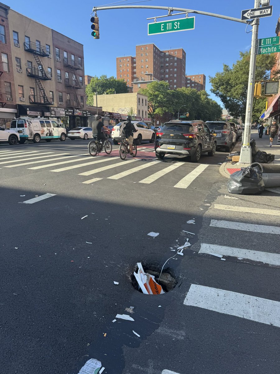 nv1978's tweet image. This massive pothole been there for weeks is absolutely dangerous. I just watched three cars go in and out and cycle needs to be careful.  @nyc311 @nycgov @NYCSanitation @dotnyc @NotifyNYC @NYCMayorsOffice