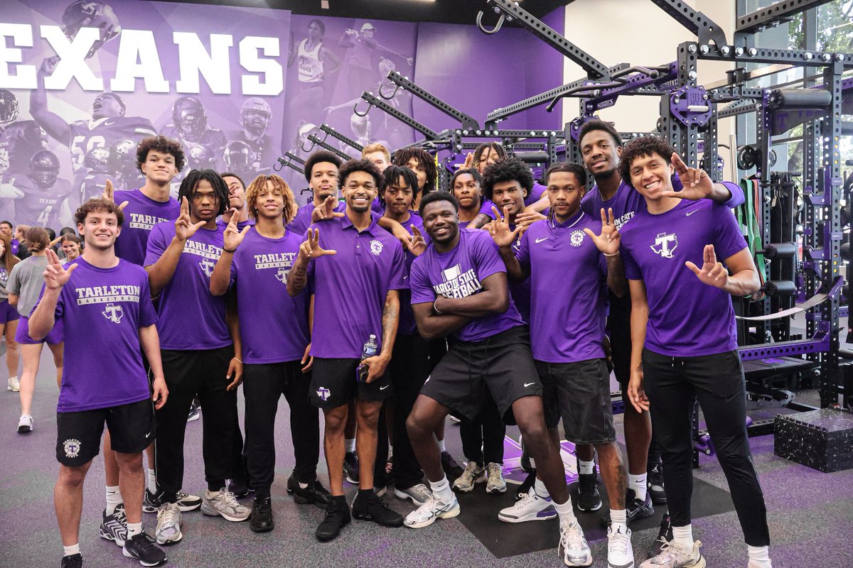 TarletonMBB's tweet image. Proud to be a part of another growth on campus! We enjoyed being a part of today’s grand opening 🤠