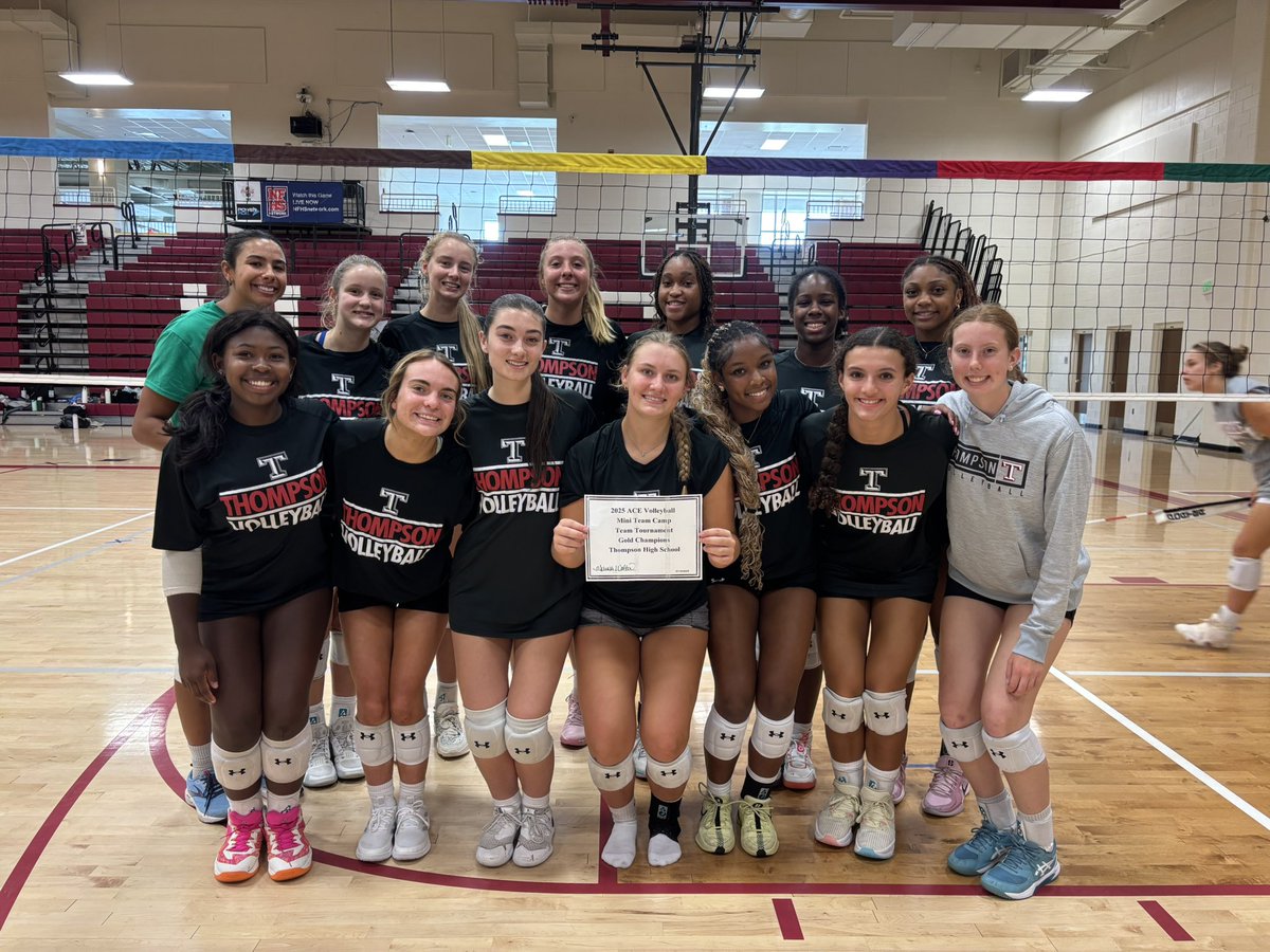 Thompson_Vball's tweet image. Earned it! @UWFVolleyball Team Camp Champs! Thanks to all the camp coaches who poured so much into us! Big shoutout to Coach Lindsey at Hartselle for hosting the camp! #Mudita