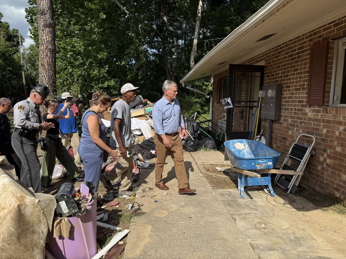 ByAdamWagner's tweet image. Some photos from Gov. Josh Stein’s tour of businesses and apartments damaged by Chantal’s flooding today.