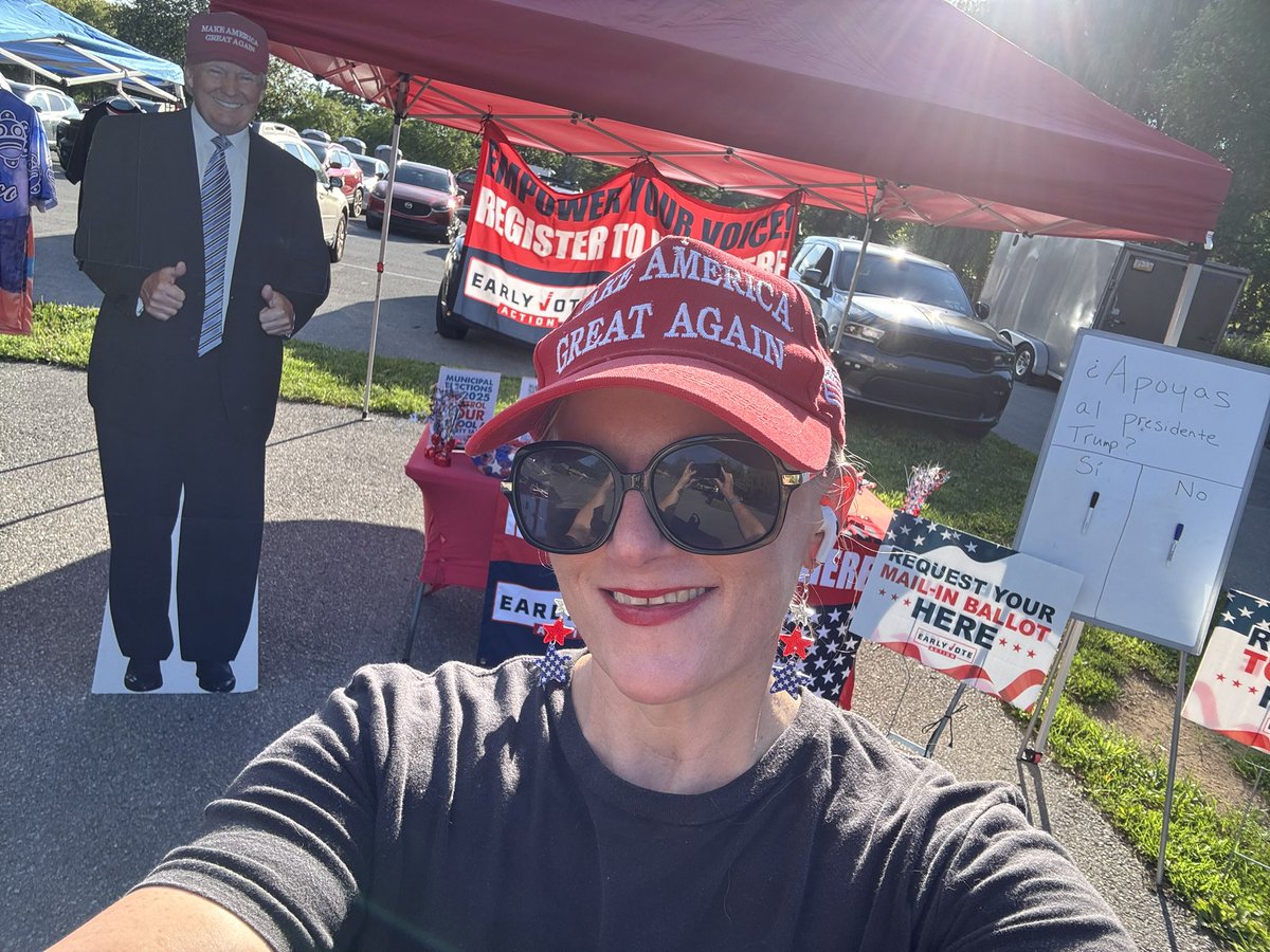 itsheatherleigh's tweet image. “Bomba at the Beach”
Cedar Beach Park in Allentown, PA
We have a lot of friends here!
@EarlyVoteAction @ScottPresler @Eduke15
