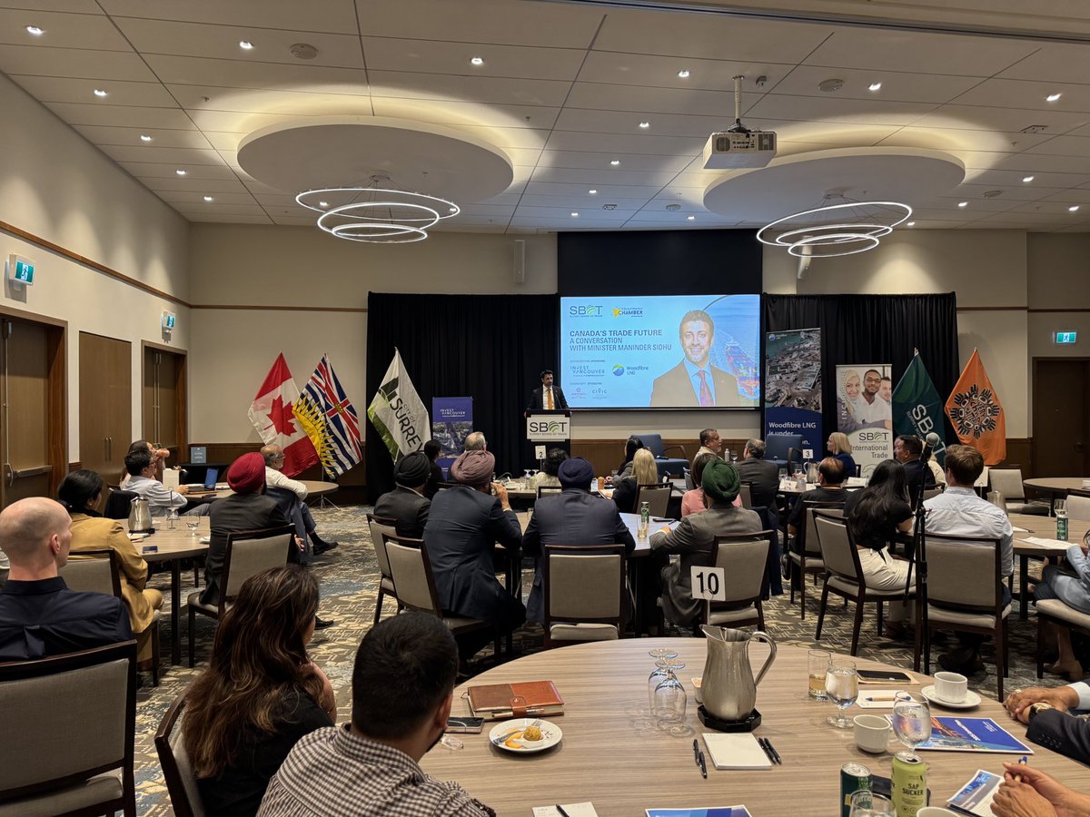 MSidhuLiberal's tweet image. J'ai rejoint la Chambre de commerce de Surrey pour parler de la façon dont la diversification des échanges commerciaux du Canada aide les entreprises à atteindre de nouveaux marchés - et des raisons pour lesquelles cela est essentiel pour notre avenir. Merci de m'avoir invité,…