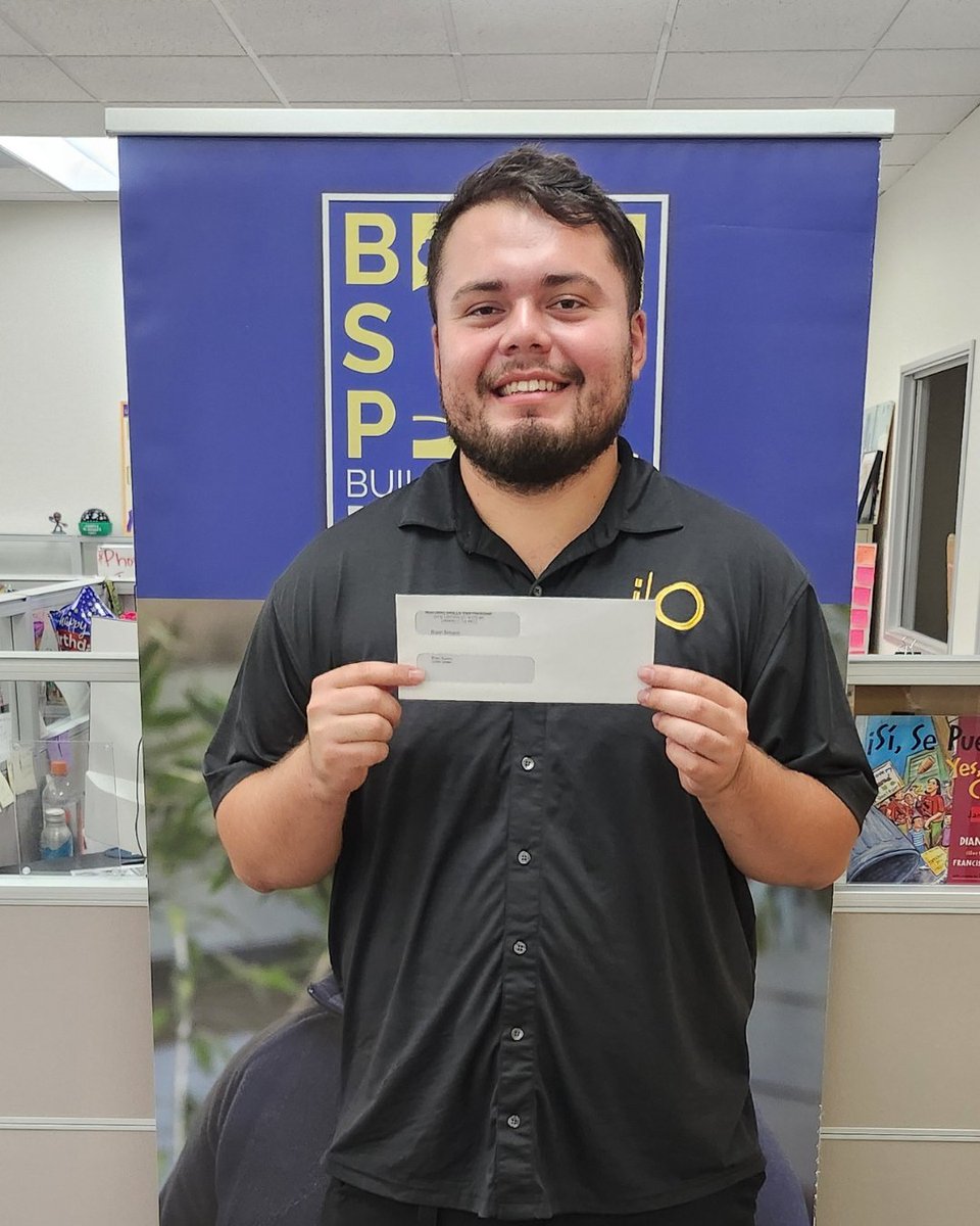 Building_Skills's tweet image. 🎓✨ Meet BSP Scholarship Recipients
“I was working full-time while trying to finish school. Thanks to the BSP scholarship, I didn’t have to choose between my education and supporting my family. It gave me time, hope, and the belief that I could keep going.”
Our scholarship…