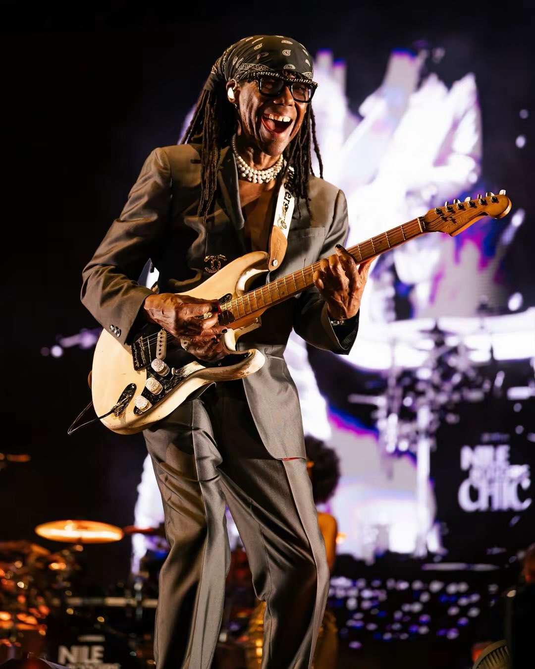 アート・デザイン・音楽 NILE ROGERS official programme Nile Rodgers (@nilerodgers) / X