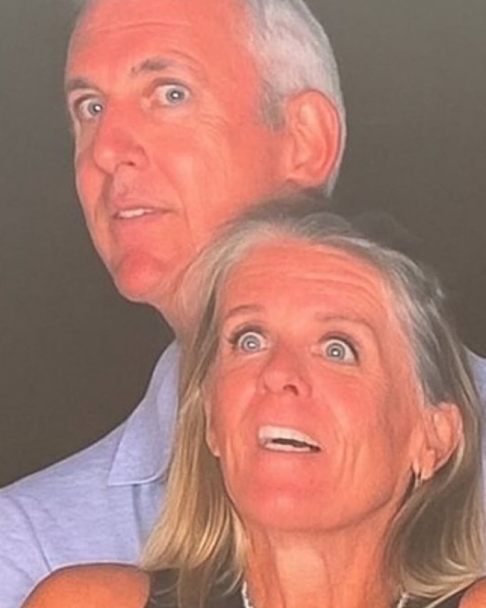 HiTrebol's tweet photo. El CEO de la empresa de datos Astronomer, Andy Byron, y la jefa de Recursos Humanos, Kristin Cabot, fueron despedidos  tras ser captados en la “kiss cam” durante un concierto de Coldplay. La información fue confirmada por Axios, mientras el video se viralizaba en redes sociales y desataba un escándalo interno con repercusiones globales.

En las últimas 24 horas se han escrito más de 22.000 artículos sobre el caso, y más de 9.000 mencionan directamente a Byron. Según cifras compartidas por medios estadounidenses, el escándalo ya fue leído por más de 15 millones de personas, alcanzando niveles de audiencia similares al juicio de Diddy, la disputa entre Musk y Trump, y la muerte del Papa Francisco.

De acuerdo con Google Analytics, las búsquedas relacionadas con “astrónomo” superaron cualquier nivel previo registrado por la empresa. Mientras tanto, Astronomer abrió una investigación interna para evaluar posibles faltas éticas y definir el futuro de ambos directivos.

#AndyByron  #KristinCabot  #Astronomer  #ViralNews 
#Tendencias  #GoogleTrends