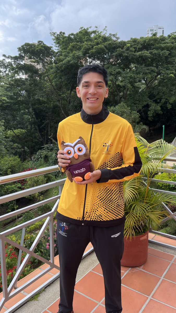 unab_online's tweet image. Nuestro estudiante y taekwondista Daniel Gómez Ortiz competirá este 22 de julio en los World University Games de @FISU en Alemania 🇩🇪. Desde ya se encuentra en el certamen junto a la delegación colombiana 🇨🇴. ¡Todo un #OrgulloUNAB!

Conoce su historia: bit.ly/4ltNgiE