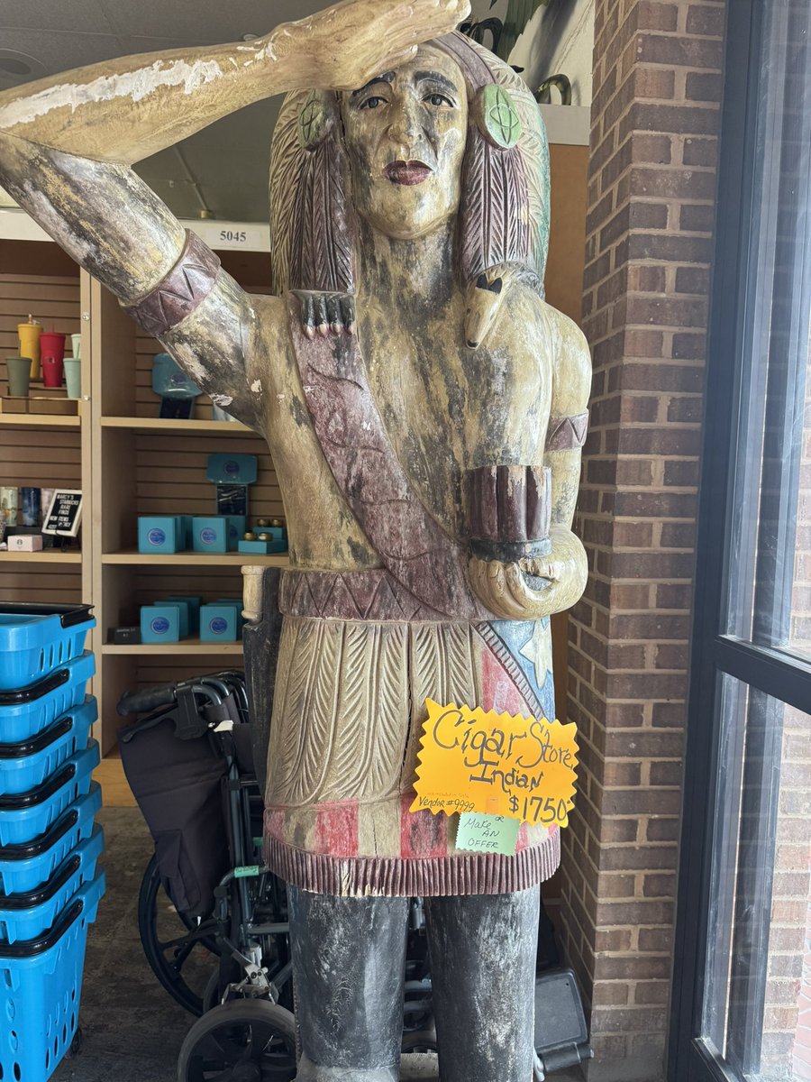 TheLCVixen's tweet image. Things I found today at the thrift store lol 😂
@StankBastard peep that cigar statue!!! 👀