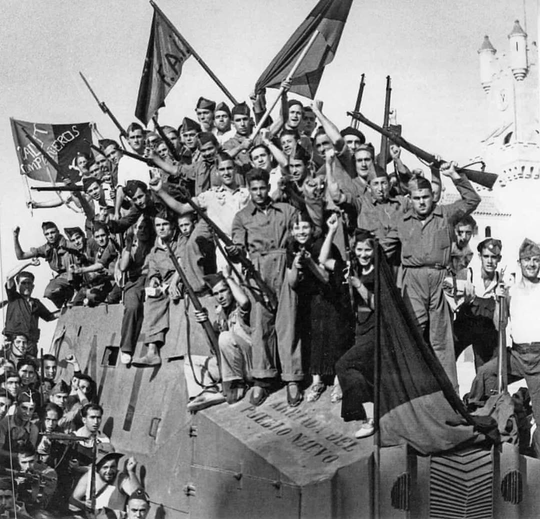 TheHistoryOfSo1's tweet image. On July 19, 1936, anarchist and socialist workers militias in Madrid and Barcelona defeated far-right Nationalist forces involved in an attempted coup d'etat, marking the beginnings of the Spanish Revolution and Civil War. #OTD #Spain
