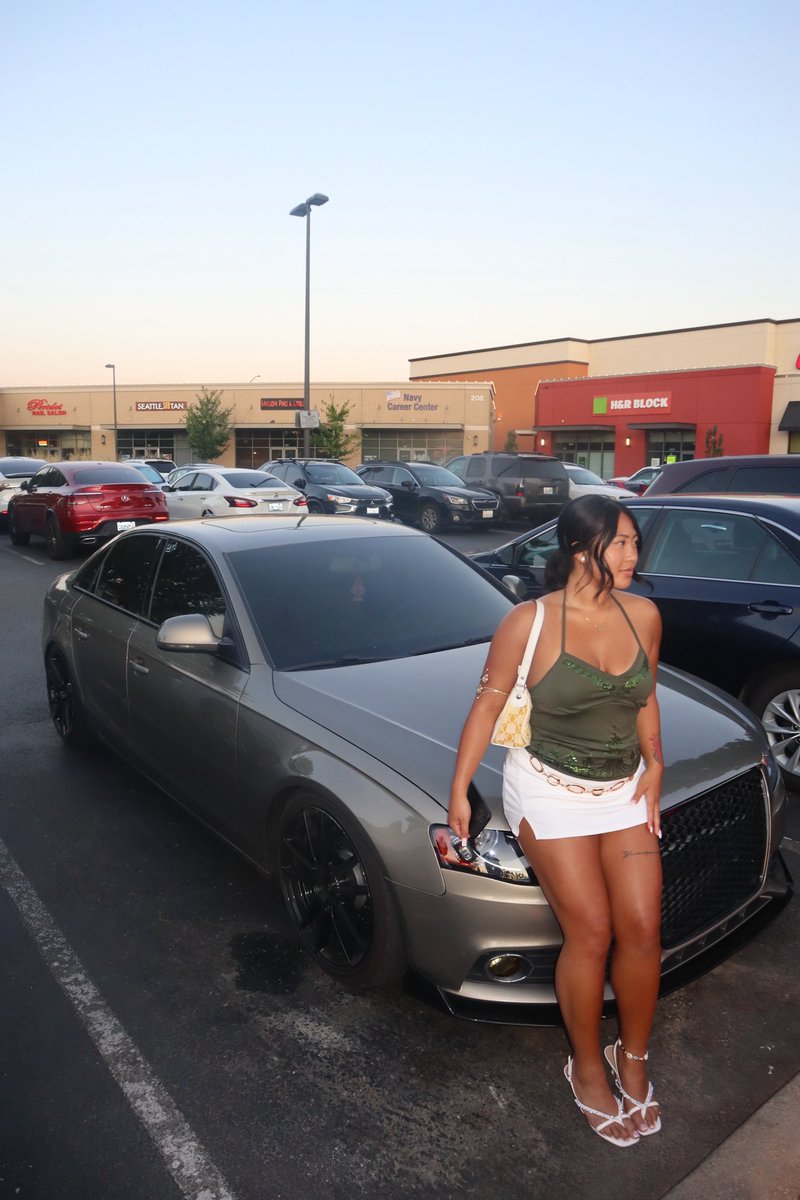 tiarasfreonal's tweet photo. On my way! https://t.co/Aip5LTroEv