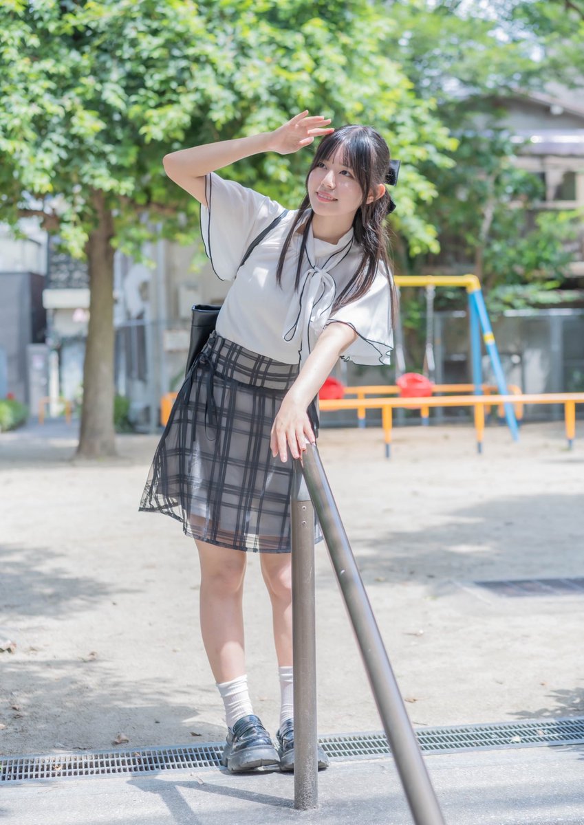 rizuha_1's tweet photo. 女子高生の夏休み🌻 https://t.co/cc8u8JouxH