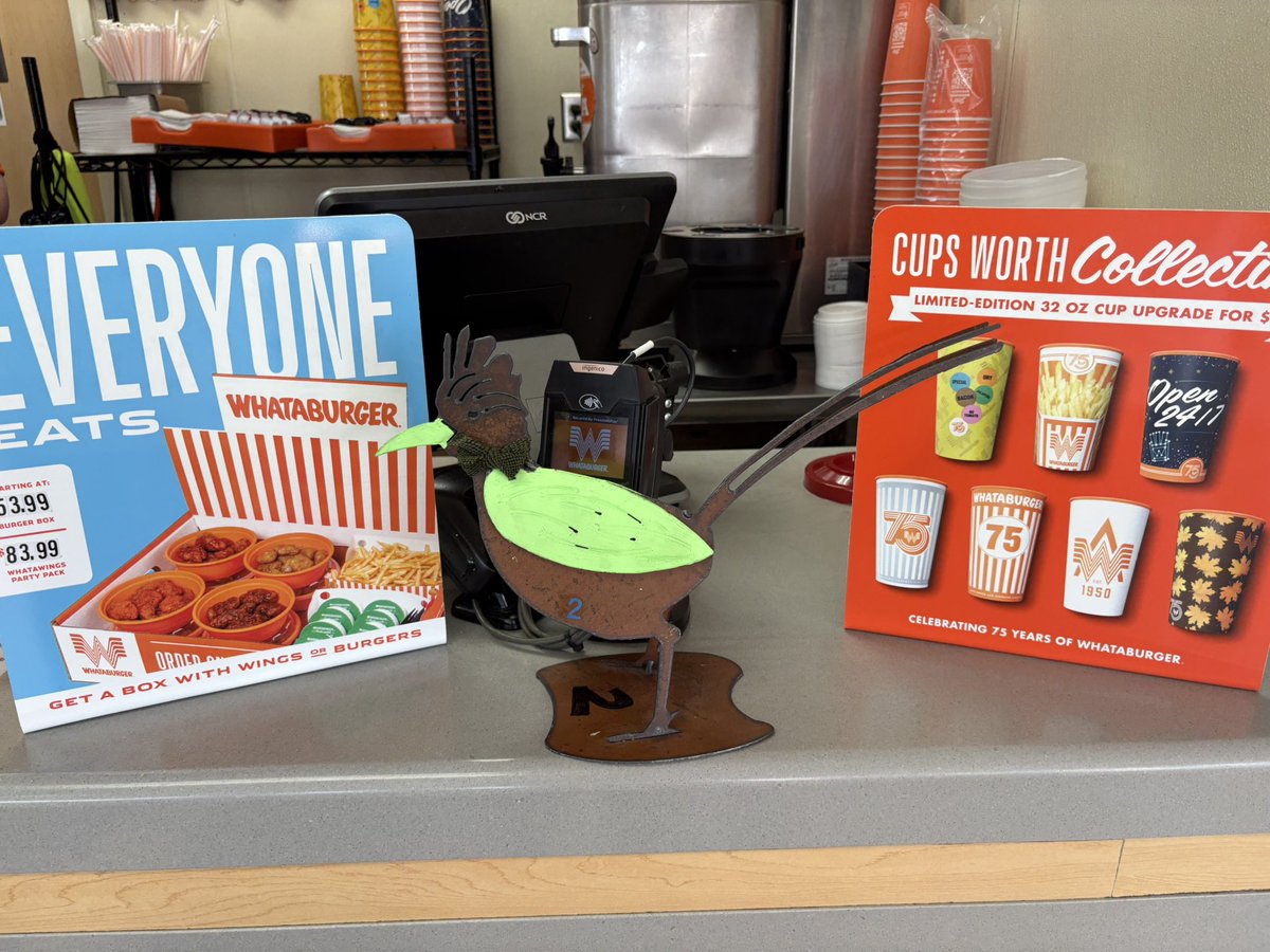 Fueling up at Whataburger before race night.
#2’s got wings, fries, and that winner’s focus. 🍔🐦‍🔥
You can’t run on empty.
#RoadrunnerRaces #BirdiesForBuster #NMHSCA #BuiltForSpeed #WhataburgerPitStop #No2WithABite