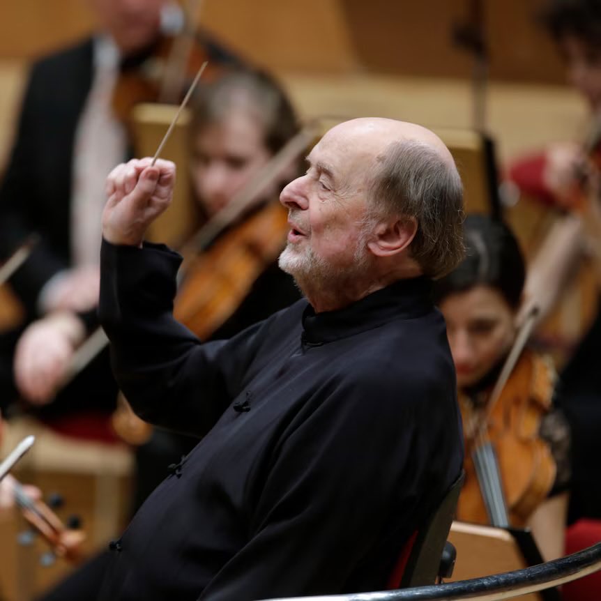 RIP Roger Norrington, one of the true originals and the founding music director of Kent Opera, who died today at the age of 91.