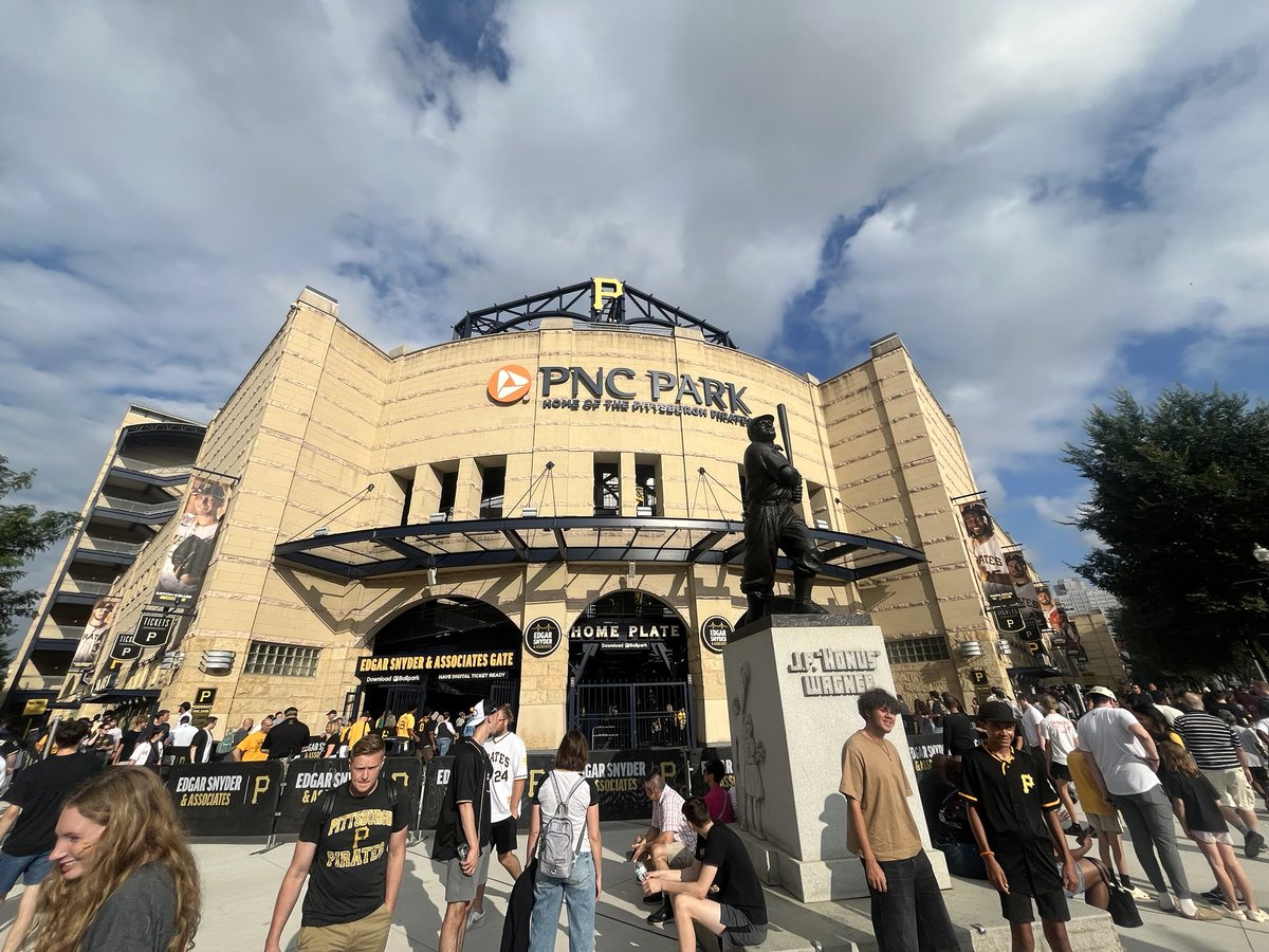 Beisbol Odysseys (@beisbolodysseys) on Twitter photo GAME 4 of 2025 Summer Road Trip Baseball Odyssey. ⚾️ 🚗
An early morning waking up in Wisconsin and passing through Illinois, Indiana and Ohio to Pittsburgh, PA.
First time at PNC Park to take in the vibes for the Bucs <a href="/Pirates/">Pittsburgh Pirates</a> and CWS <a href="/whitesox/">Chicago White Sox</a> GAME 4 of 2025 Summer Road Trip Baseball Odyssey. ⚾️ 🚗
An early morning waking up in Wisconsin and passing through Illinois, Indiana and Ohio to Pittsburgh, PA.
First time at PNC Park to take in the vibes for the Bucs <a href="/Pirates/">Pittsburgh Pirates</a> and CWS <a href="/whitesox/">Chicago White Sox</a>