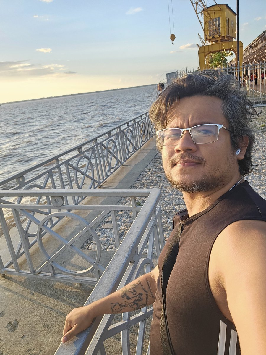 yury_ffb's tweet photo. Uma dia bonito e uma bike. https://t.co/f4O8fPxnvr