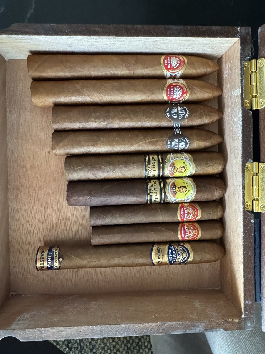 MileHighHabanos (@milehighhabanos) on Twitter photo Got a nice haul from <a href="/2000CigarsVanc1/">@2000Cigars</a> last week. They always have a great selection, and I can’t blame them for the INSANE taxes in Canada. Got a nice haul from <a href="/2000CigarsVanc1/">@2000Cigars</a> last week. They always have a great selection, and I can’t blame them for the INSANE taxes in Canada.