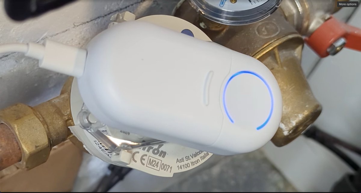 manekinekko's tweet image. Currently reviewing a smart water meter by @HomeWizard_NL. Works really well!!
Stay tuned 😃