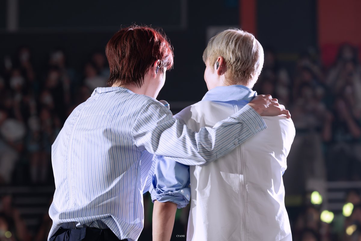 CYANII_SC's tweet image. 250706 RIIZING LOUD DAY3
#RIIZE #λΌμ΄μ¦
#SUNGCHAN #γ½γ³γγ£γ³ #μ±μ°¬
#EUNSEOK #γ¦γ³γ½γ― #μμ