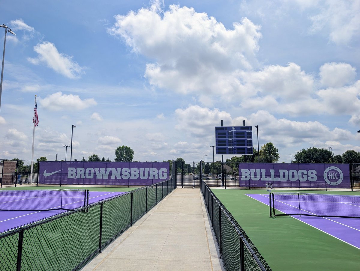 BburgTennis's tweet photo. Tomorrow we welcome you to our Grand Opening celebration from 1-3 pm.  Dunk tank, bounce house, arts and crafts, Chick-fil-A, games, pickleball, adult red ball tennis, trick shots, fastest serve contest, around the world, and a ribbon cutting ceremony.  No experience needed. https://t.co/xUrjCQPbrn