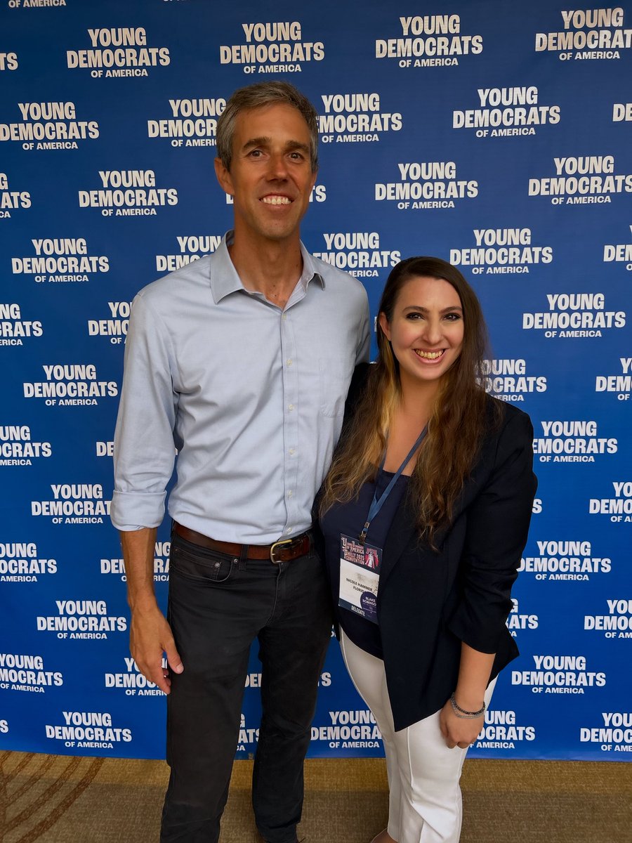 quidmom's tweet image. I finally met @BetoORourke and I have been a fan since he wished Texas State Quidditch good luck at their tournament
facebook.com/share/v/1CYTJE…