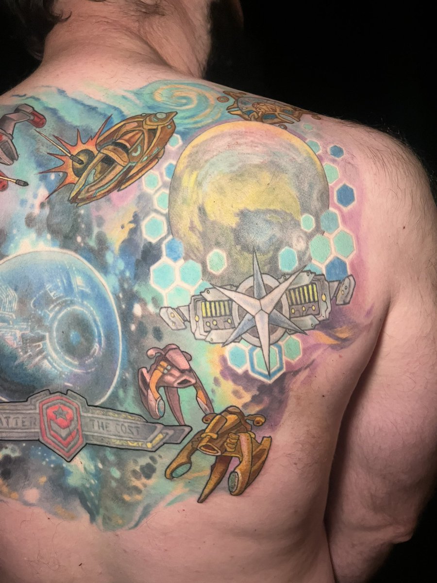 Wrapped up my StarCraft back piece by filling it in with ships and space!