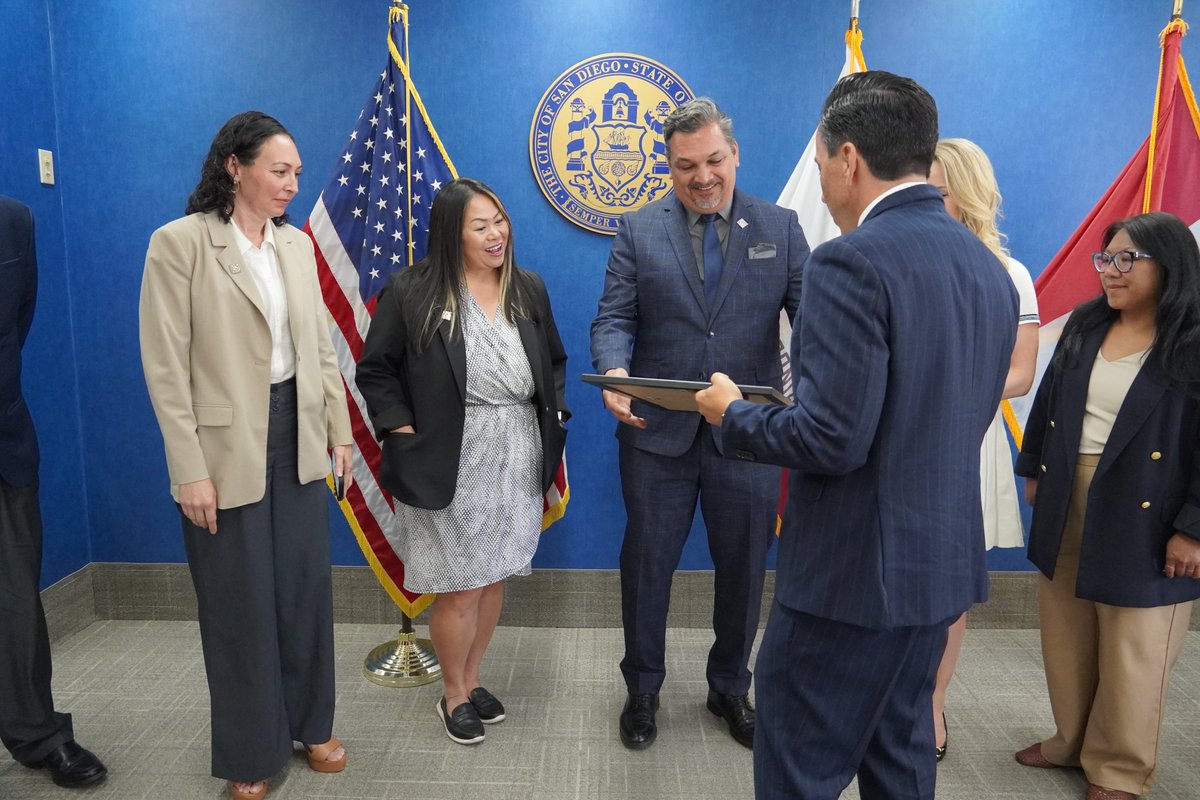 MayorToddGloria's tweet image. Presented a proclamation to @MAAC_1965 in honor of their 60th anniversary. For six decades, MAAC has empowered San Diegans through housing, education, economic mobility, and health services. Grateful for their continued leadership and impact. #Forward #ForAllofUs